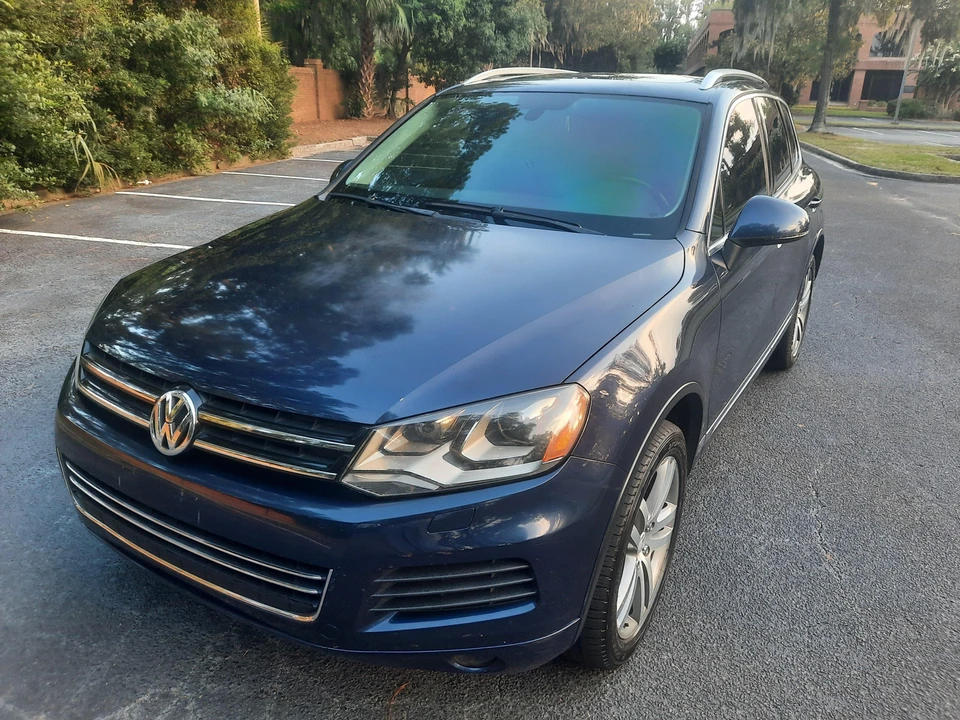 2012 Volkswagen Touareg - Image 9 of 31