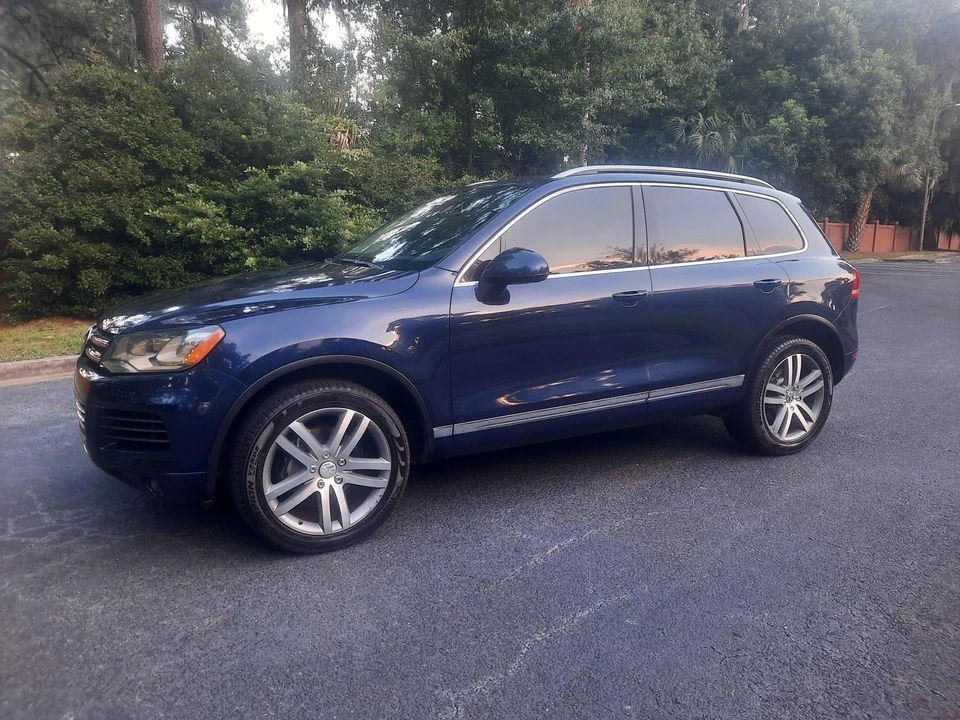 2012 Volkswagen Touareg - Image 16 of 31