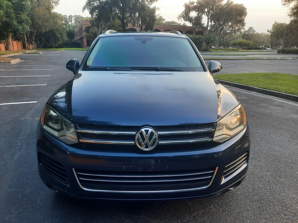 2012 Volkswagen Touareg - Image 6 of 31