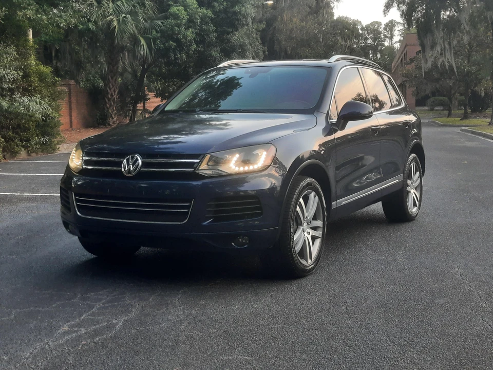 2012 Volkswagen Touareg - Image 11 of 31