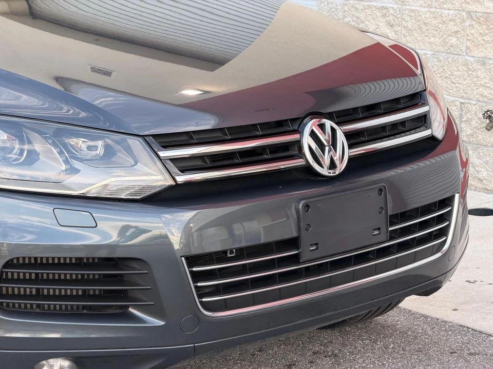 2012 Volkswagen Touareg - Image 21 of 31