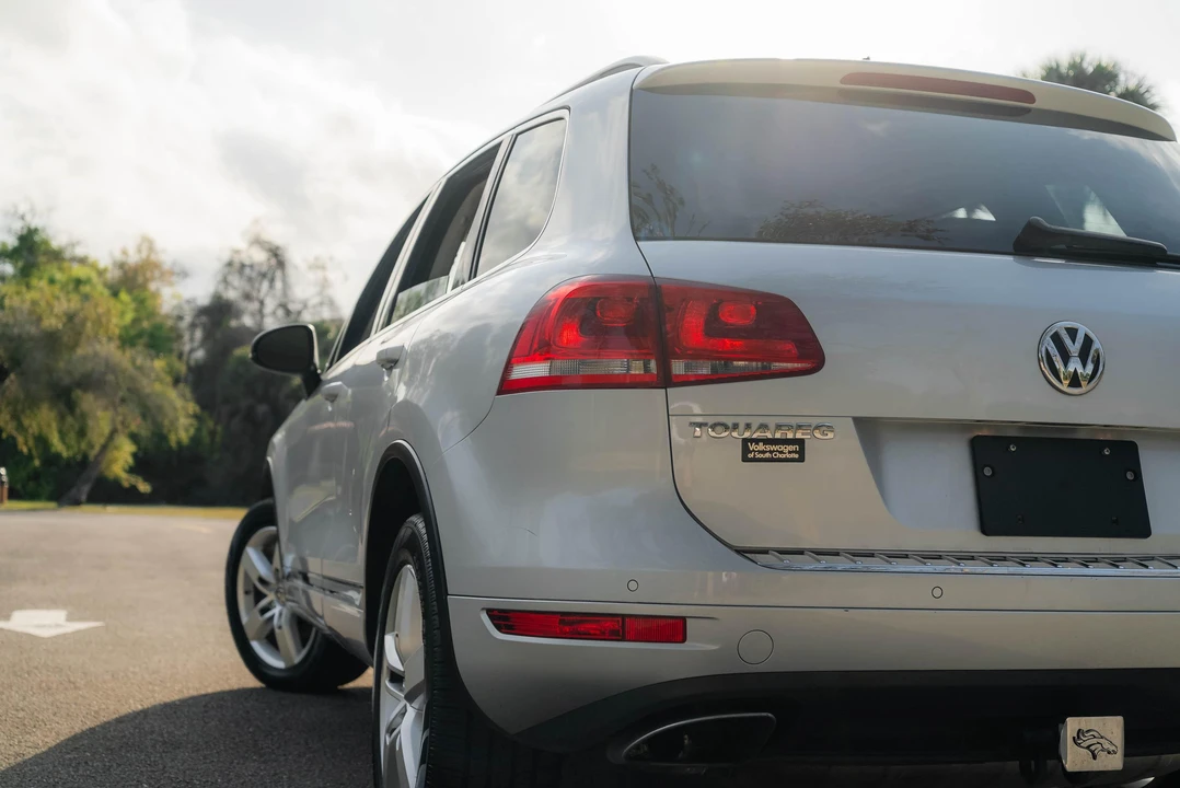 2012 Volkswagen Touareg - Image 19 of 31