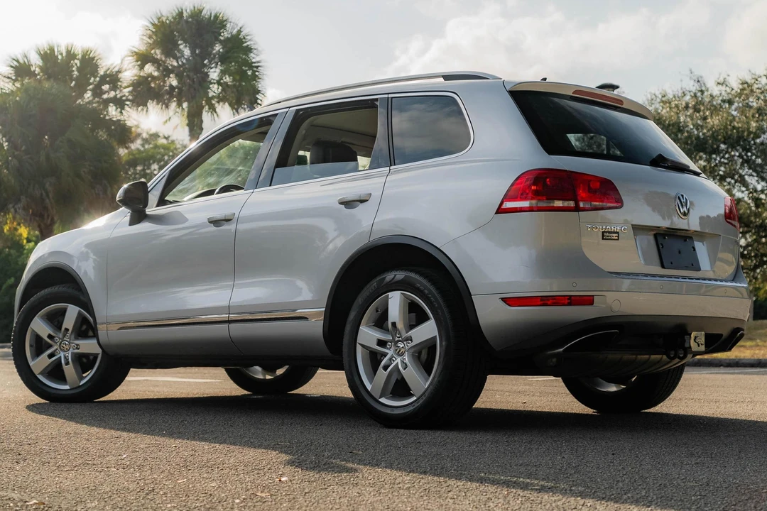 2012 Volkswagen Touareg - Image 4 of 31