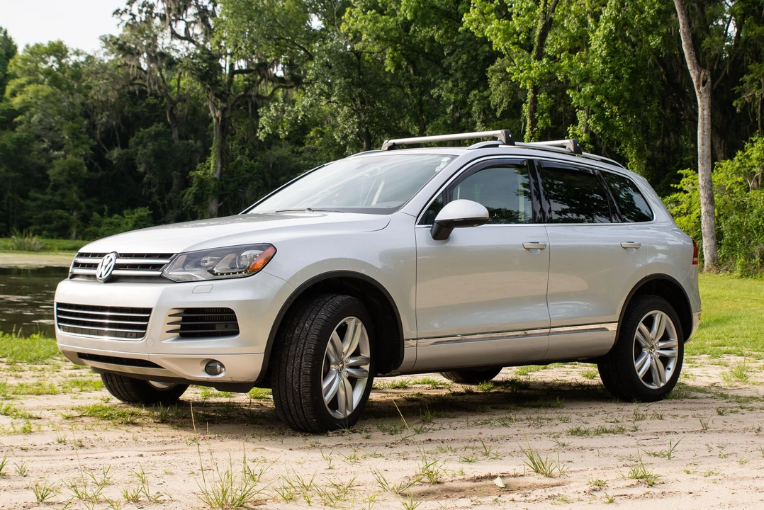 2012 Volkswagen Touareg - Image 11 of 31