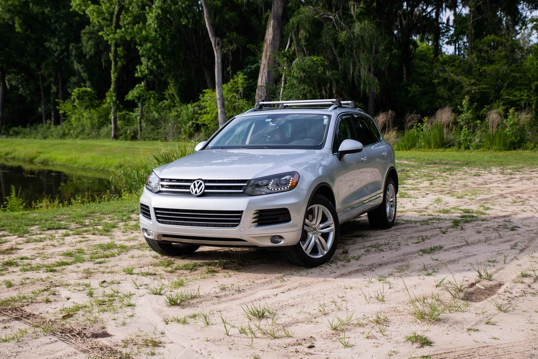 2012 Volkswagen Touareg - Image 10 of 31