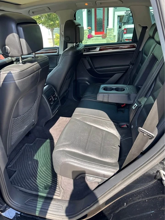 2012 Volkswagen Touareg - Image 7 of 20