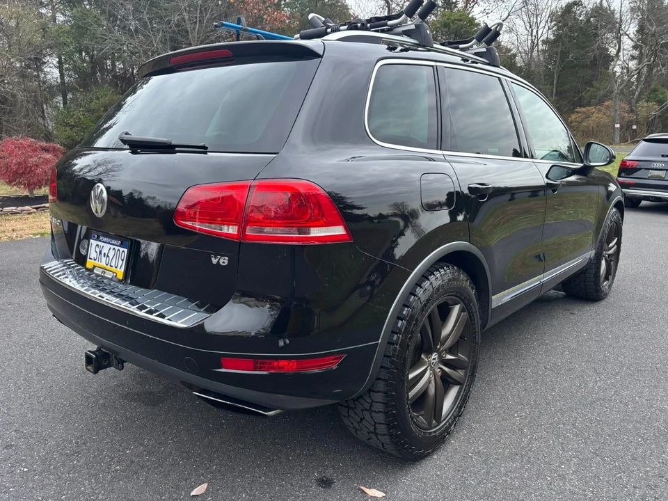 2012 Volkswagen Touareg - Image 7 of 17