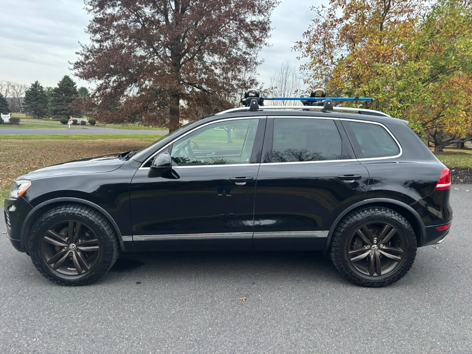 2012 Volkswagen Touareg - Image 4 of 17