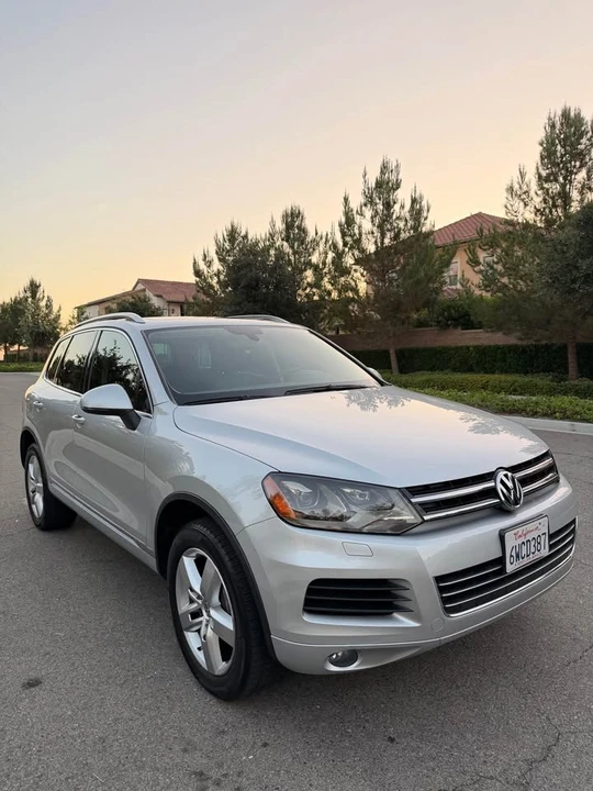 2012 Volkswagen Touareg - Image 16 of 16