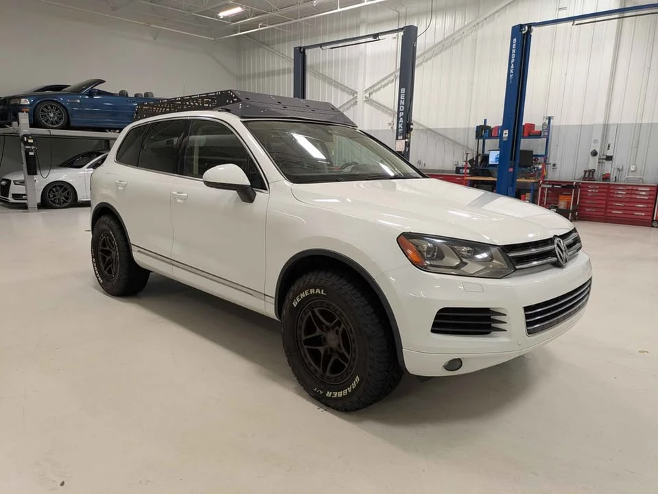 2012 Volkswagen Touareg - Image 6 of 20