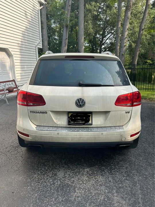 2012 Volkswagen Touareg - Image 5 of 10