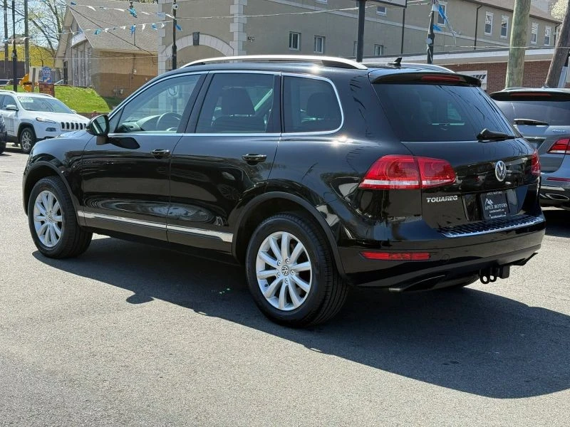 2012 Volkswagen Touareg - Image 5 of 12
