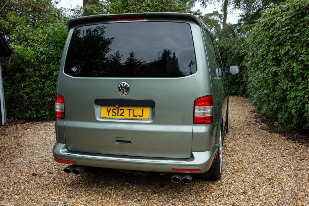 2012 Volkswagen EuroVan - Image 7 of 30