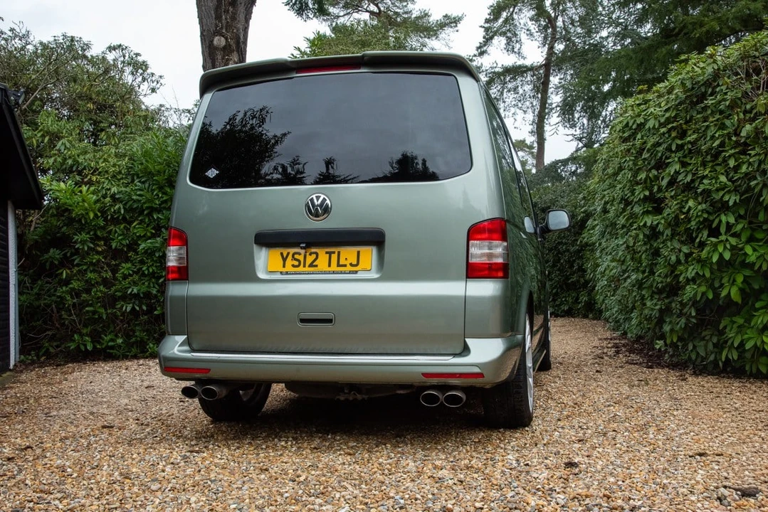 2012 Volkswagen EuroVan - Image 8 of 30