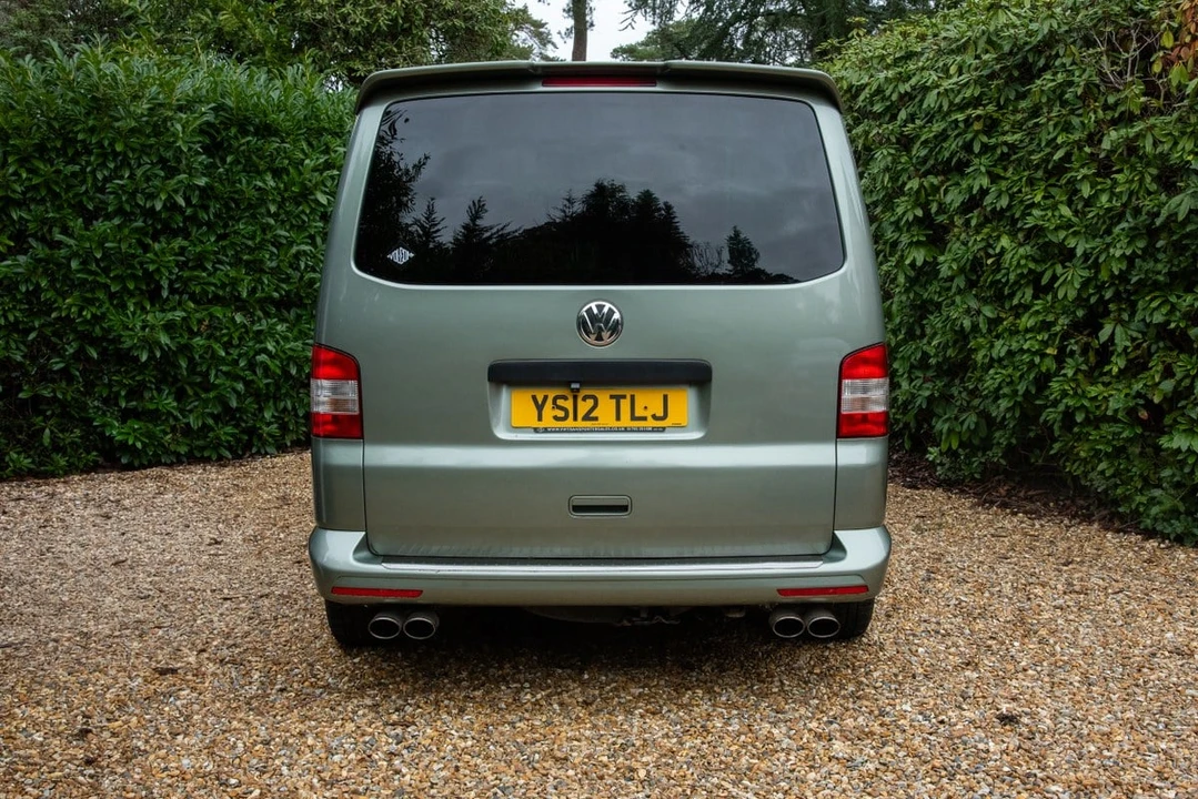 2012 Volkswagen EuroVan - Image 9 of 30