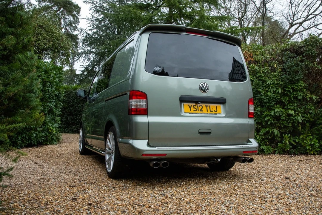 2012 Volkswagen EuroVan - Image 3 of 30