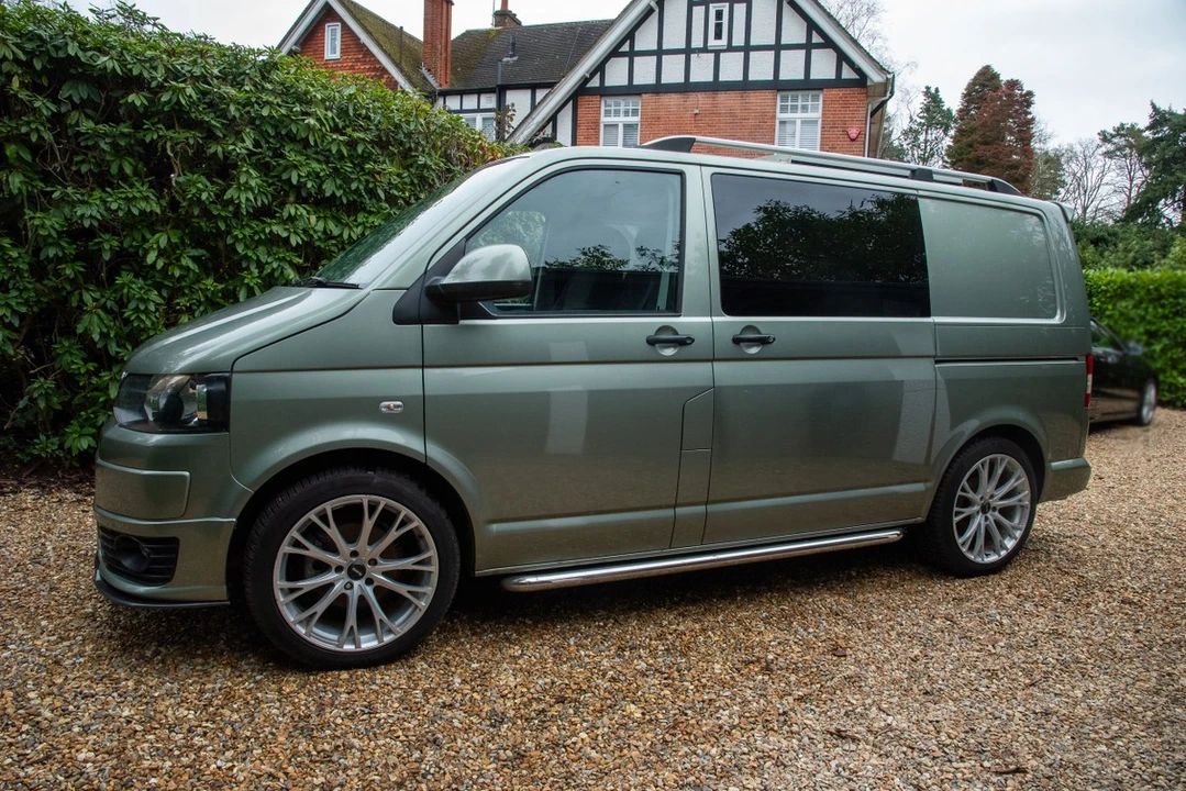 2012 Volkswagen EuroVan - Image 5 of 30