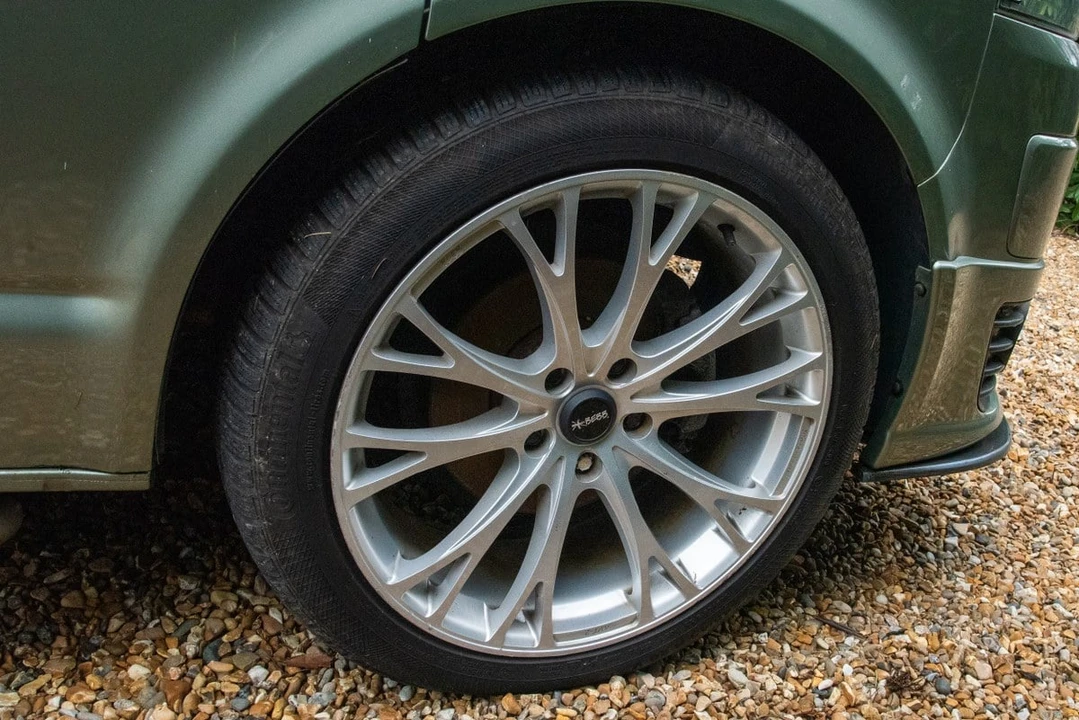 2012 Volkswagen EuroVan - Image 17 of 30