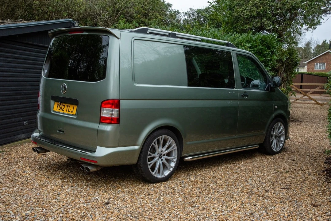 2012 Volkswagen EuroVan - Image 15 of 30