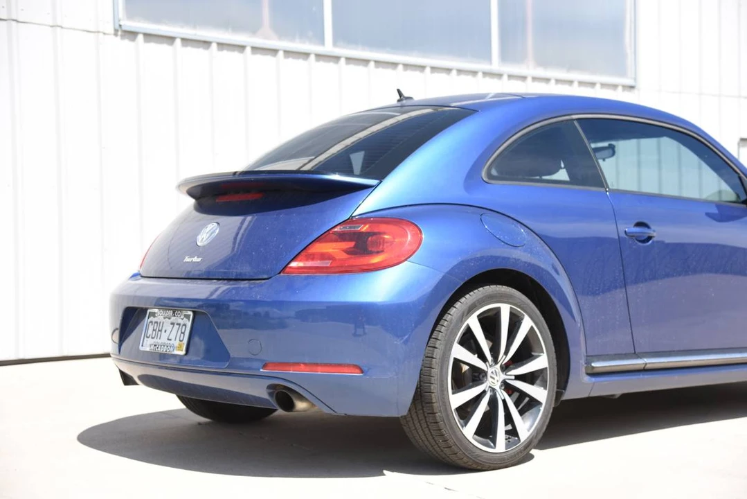2012 Volkswagen A5 Beetle - Image 14 of 23