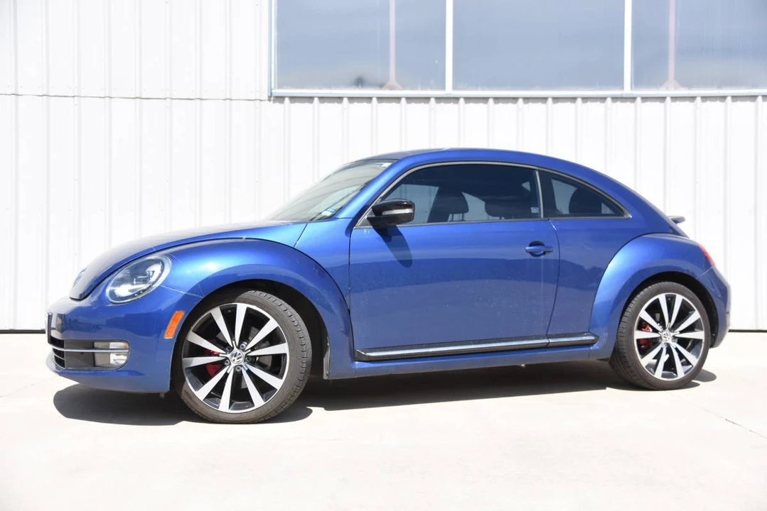 2012 Volkswagen A5 Beetle - Image 4 of 23