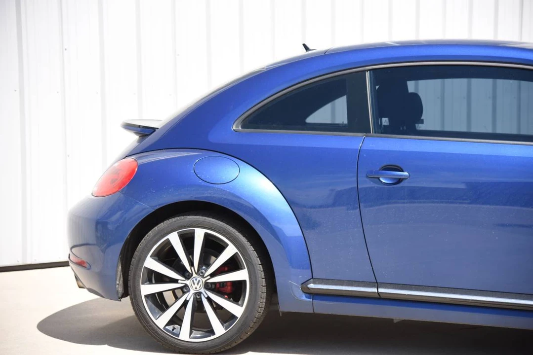 2012 Volkswagen A5 Beetle - Image 13 of 23
