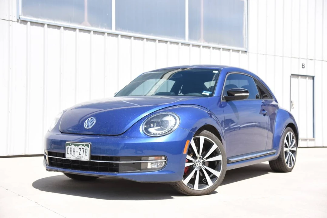 2012 Volkswagen A5 Beetle - Image 2 of 23