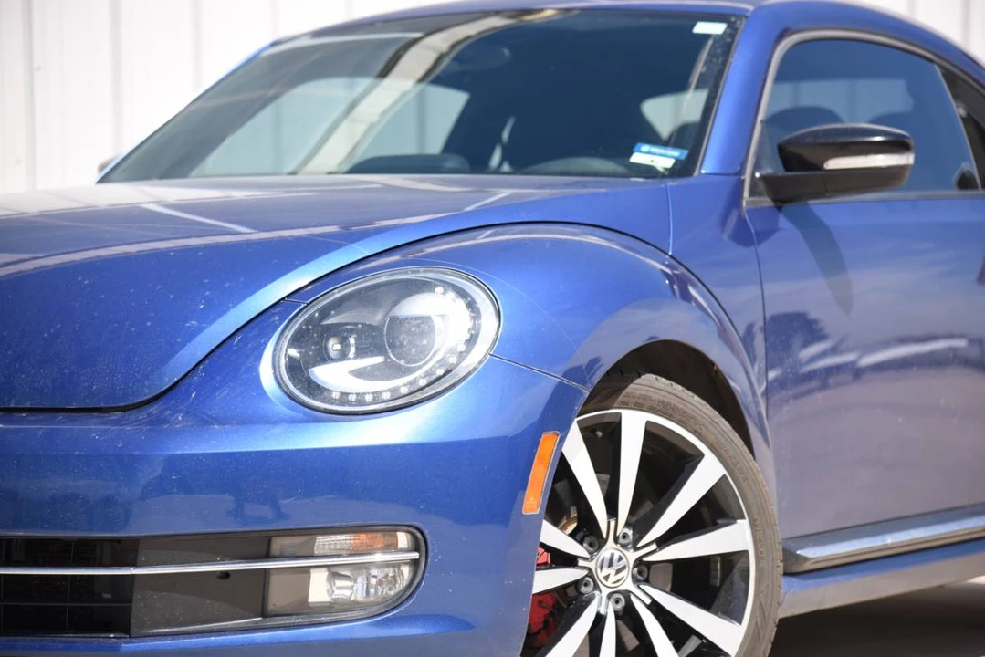 2012 Volkswagen A5 Beetle - Image 3 of 23