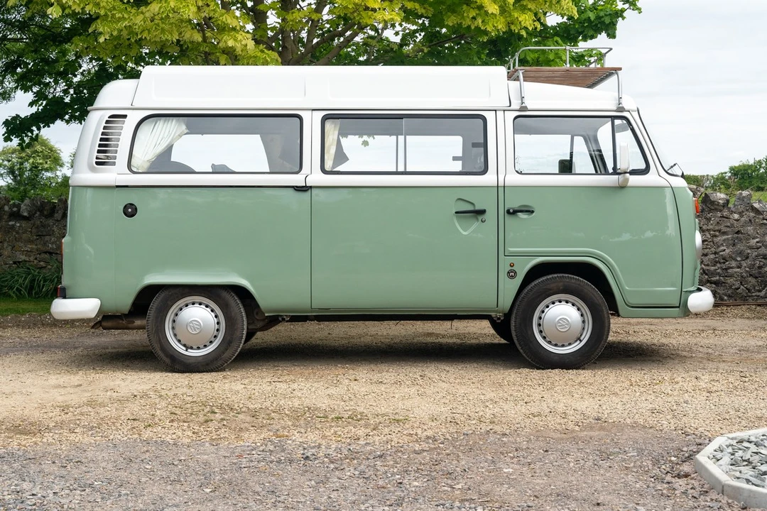 2012 Volkswagen Bay-Window Camper - Image 25 of 30