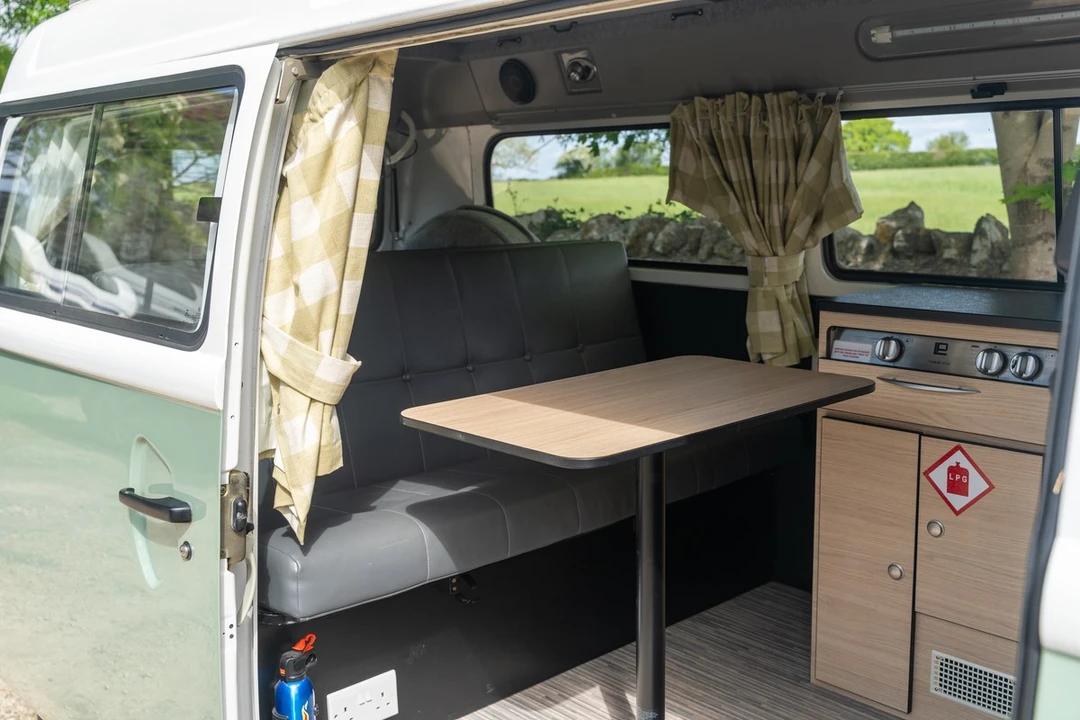 2012 Volkswagen Bay-Window Camper - Image 6 of 30