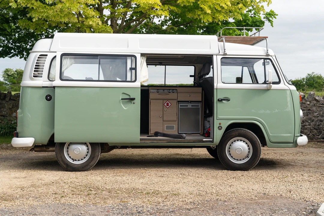 2012 Volkswagen Bay-Window Camper - Image 24 of 30