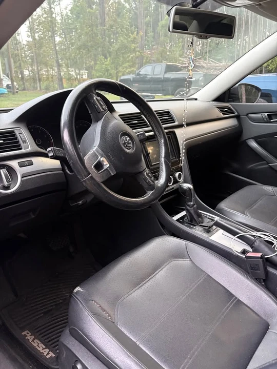 2012 Volkswagen Passat - Image 2 of 4