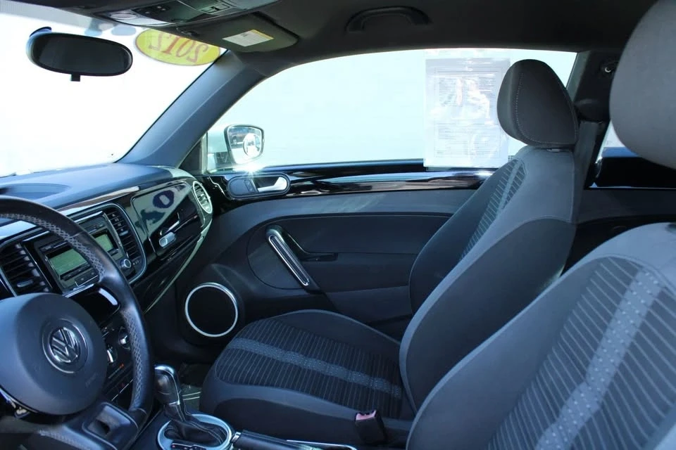 2012 Volkswagen A5 Beetle - Image 17 of 20