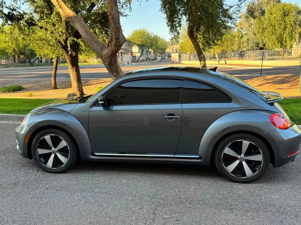 2012 Volkswagen A5 Beetle - Image 2 of 6