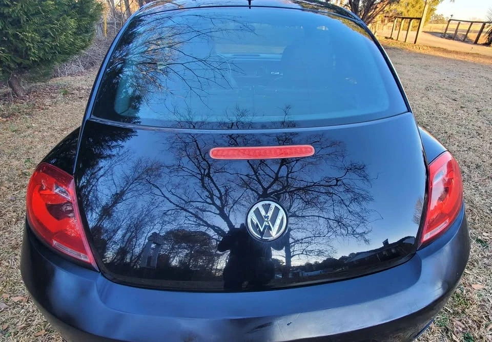 2012 Volkswagen A5 Beetle - Image 8 of 19