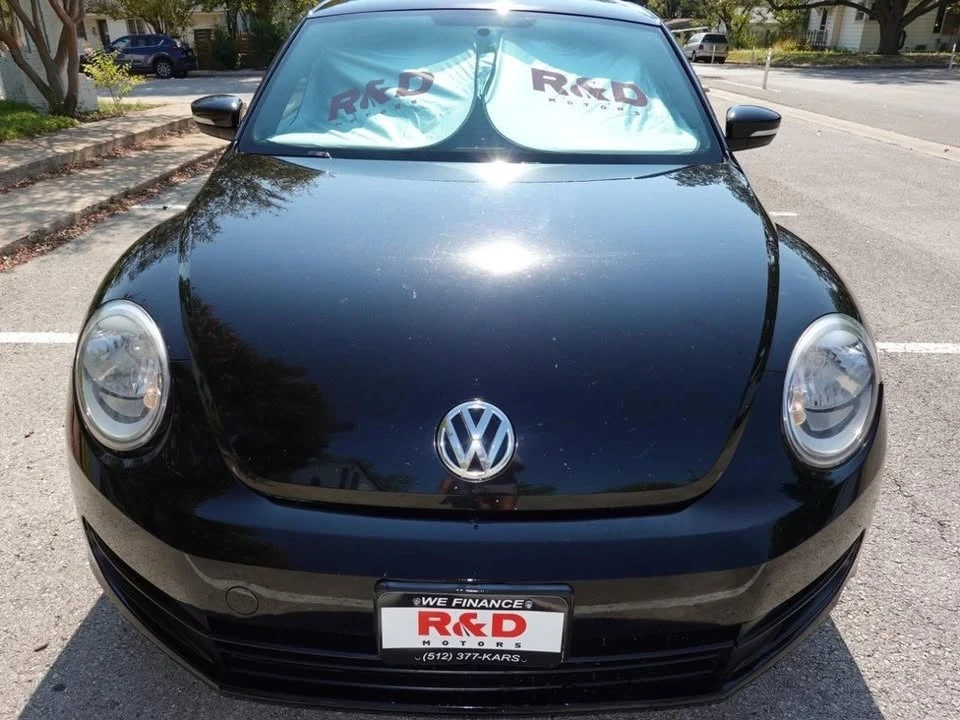 2012 Volkswagen A5 Beetle - Image 2 of 15