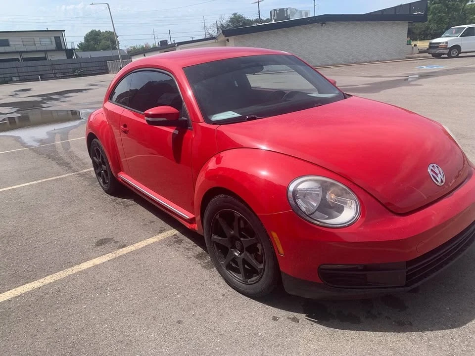 2012 Volkswagen A5 Beetle - Image 4 of 11