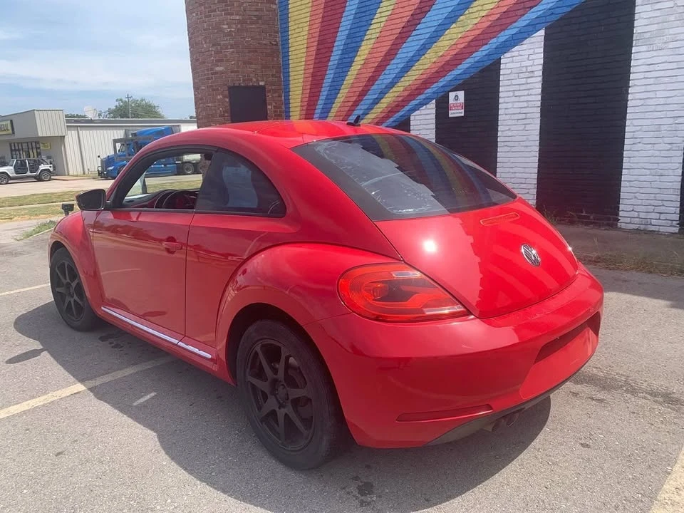 2012 Volkswagen A5 Beetle - Image 3 of 11