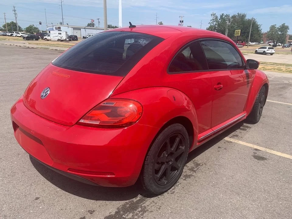 2012 Volkswagen A5 Beetle - Image 5 of 11