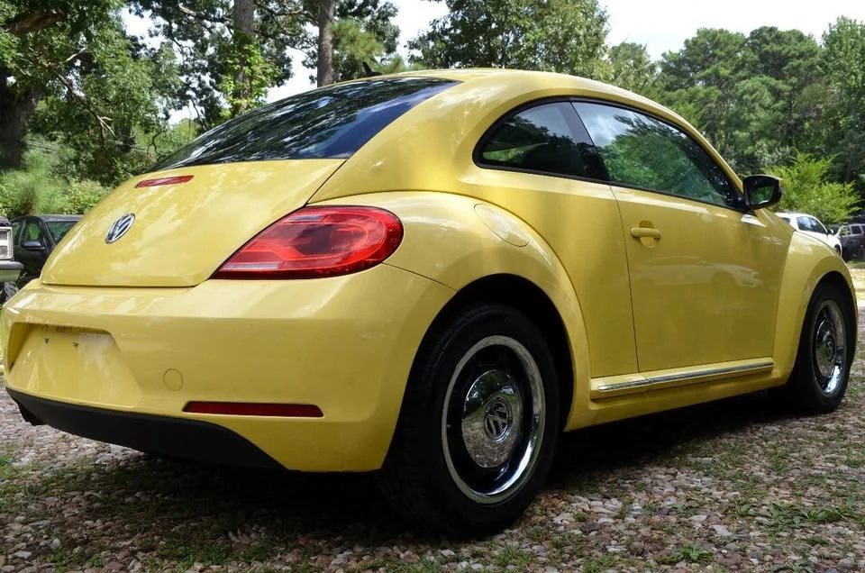 2012 Volkswagen A5 Beetle - Image 5 of 16