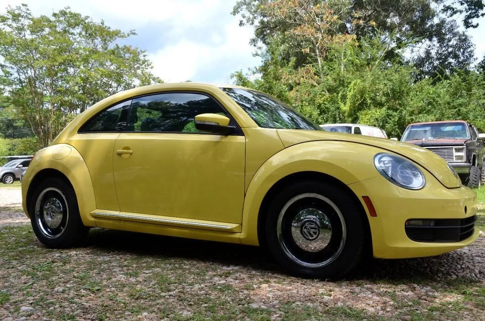 2012 Volkswagen A5 Beetle - Image 3 of 16