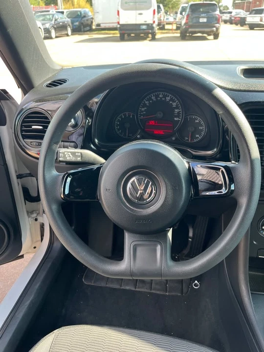 2012 Volkswagen A5 Beetle - Image 11 of 11