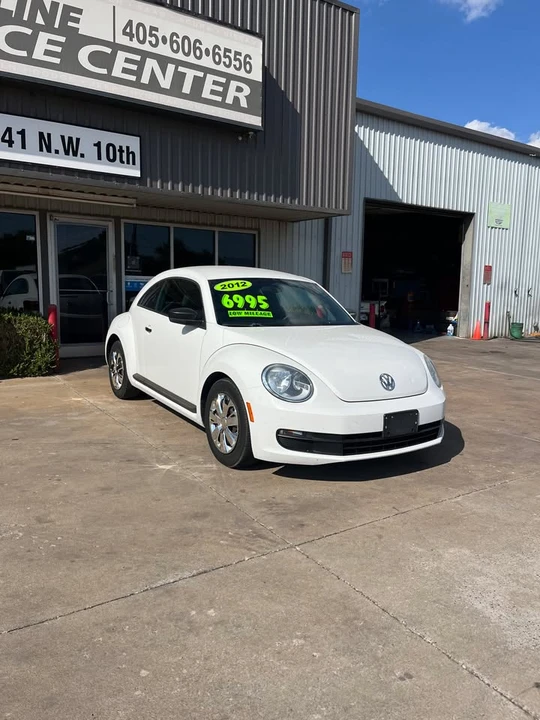 2012 Volkswagen A5 Beetle - Image 2 of 11