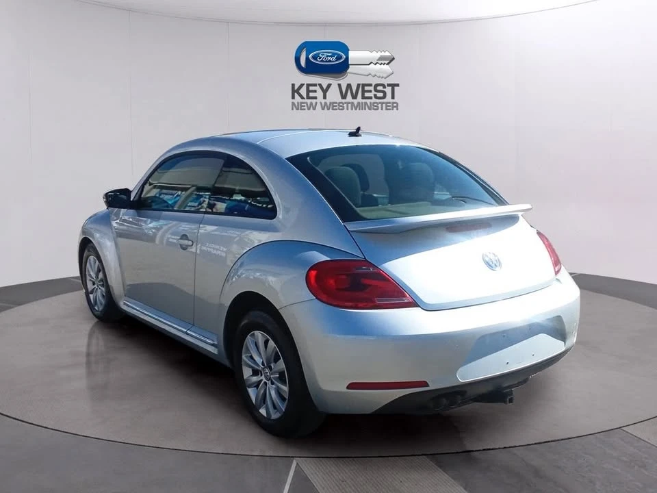 2012 Volkswagen A5 Beetle - Image 3 of 15