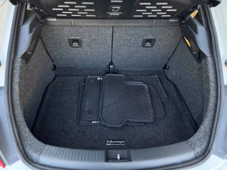 2012 Volkswagen A5 Beetle - Image 19 of 20
