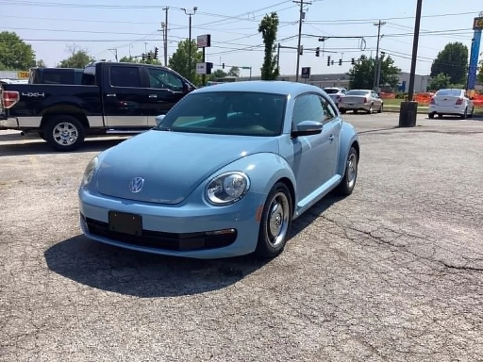 2012 Volkswagen A5 Beetle - Image 4 of 18