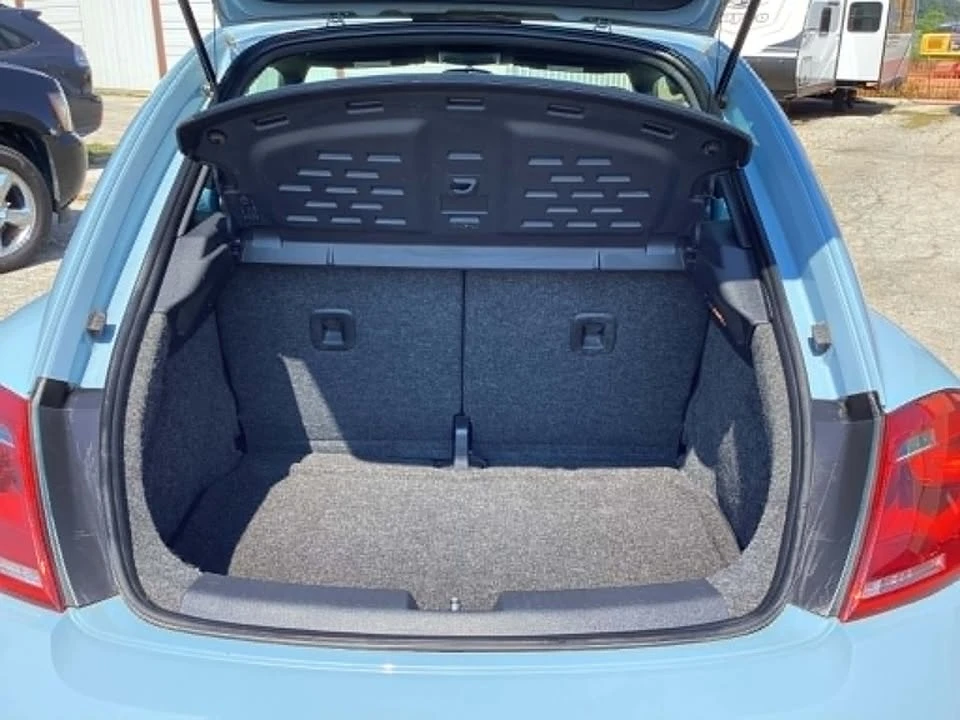 2012 Volkswagen A5 Beetle - Image 16 of 18