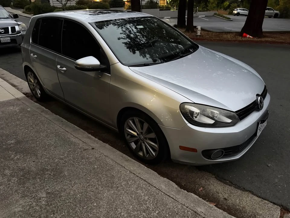 2012 Volkswagen Golf Mk6 - Image 2 of 4