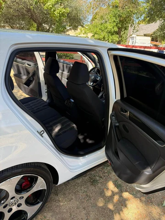 2012 Volkswagen GTI Mk6 - Image 6 of 9