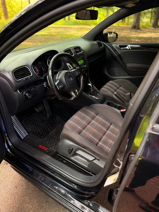 2012 Volkswagen GTI Mk6 - Image 11 of 13